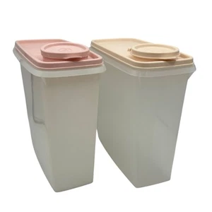 Juego de 2 contenedores de cereales Tupperware #469 de colección con tapas rosa oscuro y claro #471 - Imagen 1 de 24