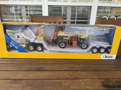 United Rentals Peterbilt Truck & Lowboy Trailer w/ JLG G12-55A Telehandler - Image 1 of 4