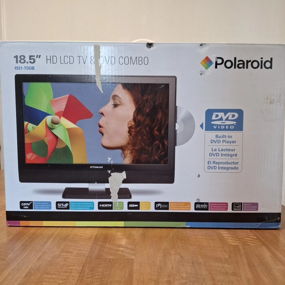 Polaroid 1921-TDUB 18.5" 720p HD LCD Television w built in DVD player Open Box - Image 1 of 4