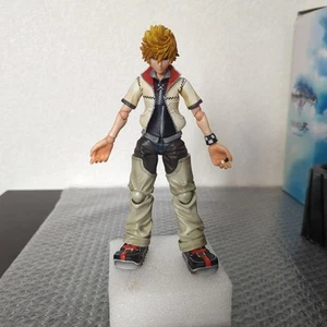 Roxas Kingdom Hearts Play Arts Kai - Picture 1 of 10