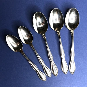 Oneida Strathmore Soup Spoon Teaspoon LOT 5 PC Deluxe Stainless Flatware Scrolls - Picture 1 of 11