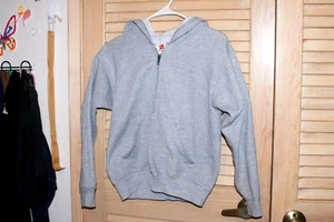Size 8 Cotton Blend Hoodie Boys Zip up Hanes Size Medium Years Gray - Picture 1 of 2