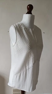 Zara Basic white sleeveless shell top with pleat detail - M/ NWT - Picture 1 of 8