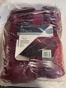 Member's Mark Plush Blanket Burgundy Queen - Picture 1 of 1