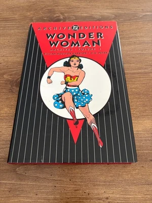 Wonder Woman Volumen # 1 DC Archive Editions Libro de Novela Gráfica Tapa Dura 2 J353 Foto 1 de 2
