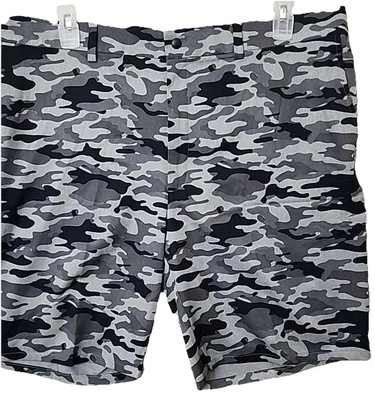 Haggar Men’s In Motion Comfort Tech Shorts 36 Gray/Black Camo Casual Lightweight - Image 1 of 4