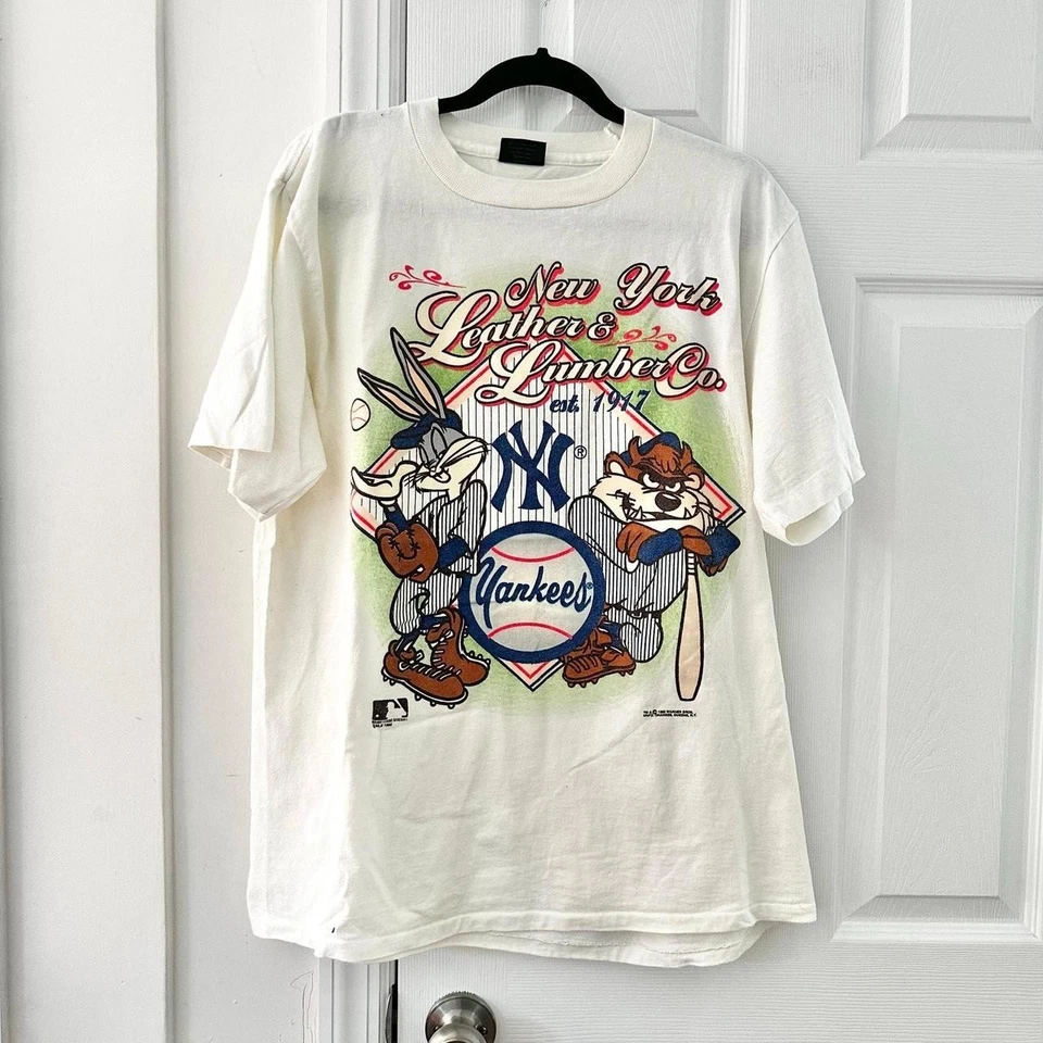 Camisa New York Yankees Bugs Bunny and Tasmanian Taz Devil VK00043 Foto 1 de 1