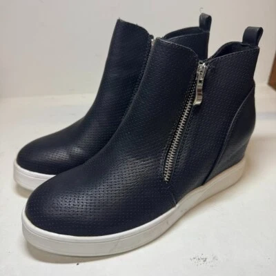 Journee Collection Womens 8 M Black Wedge Heel Ankle Booties NIB HZ9 - Image 1 of 4