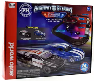Auto World / Premium Hobbies Highway Getaway Mustang Viper HO Slot Car Race Set - Picture 1 of 9