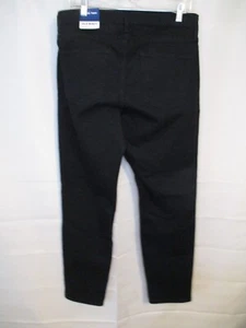 OLD NAVY Cotton Blend 32 x 34 Athletic Taper BLACK Jeans NEW w/Tags - Picture 1 of 3
