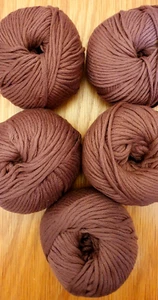 5 X 100G BALLS DMC NATURA XL COTTON IN SH 111 STRAWBERRY CHOCOLATE KNIT CROCHET - Picture 1 of 3