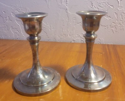 Candelabro reproducción vintage Oneida Plaversmiths Paul Revere. Foto 1 de 4