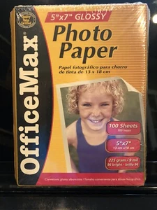 Office Max Photo Paper 5x7 Glossy 100 Sheets, Heavyweight 225g; for Inkjet - Picture 1 of 3