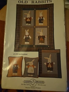 OLD RABBITS Quilt Pattern Country Appliques & 2 Pillows J Kornfeind UNCUT-1995 - Picture 1 of 5