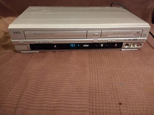 AEG DVD-R 4509 DVD VHS Video Recorder VCR Kombigerät zum Digitalisieren - Bild 1 von 10