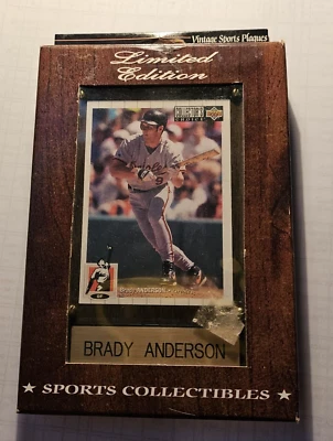 Placa deportiva vintage Brady Anderson Orioles cubierta superior 1993 ¡Nueva!! #12332 Foto 1 de 4