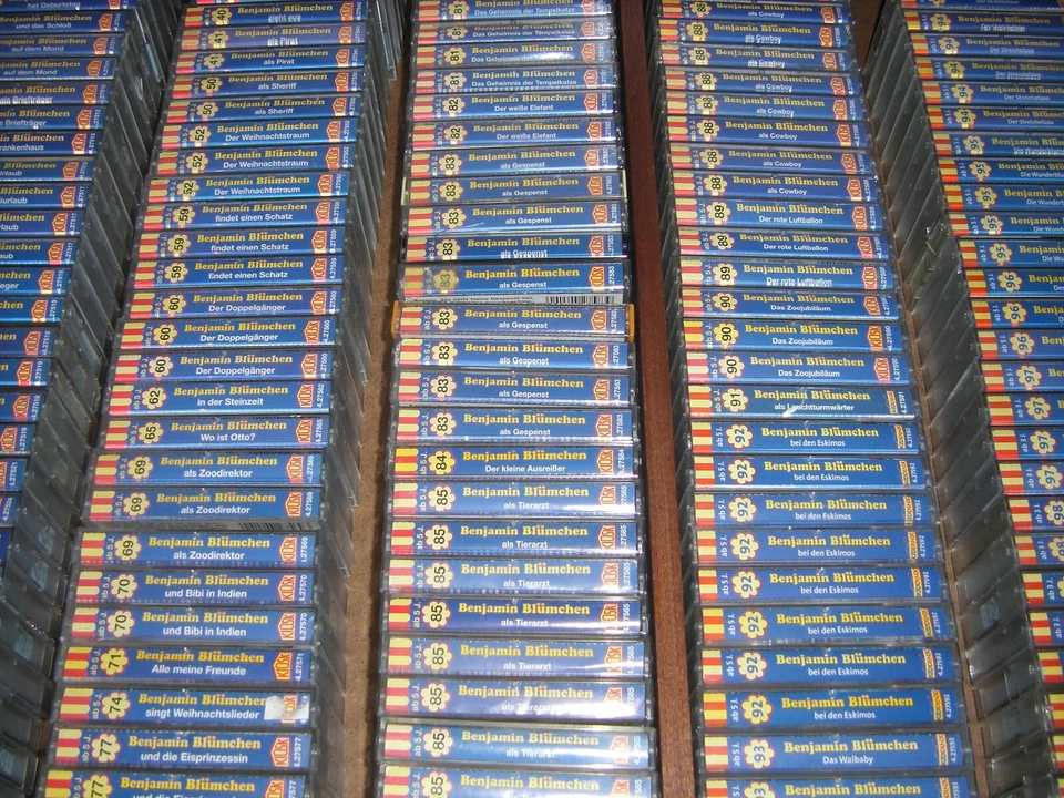 Auswahl Hörspiel-Kassetten - Benjamin Blümchen - Cover blau - MC Kiosk Kiddinx - Bild 1 von 1