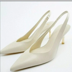 Slingback Leather heels - Picture 1 of 5