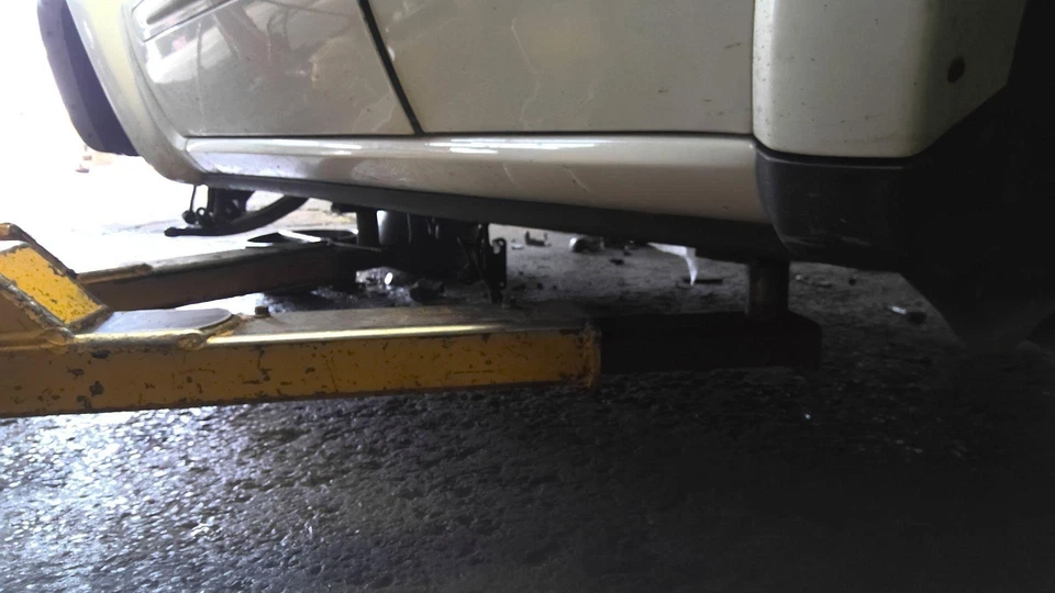 02 03 04 JEEP FREEDOM рокер молдинг слева - Изображение 1 из 1