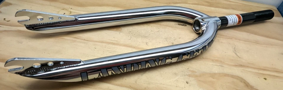 SE Racing BMX 24" HORQUILLA TREN DE ATERRIZAJE para 1" Roscado vieja escuela CROMO CrMo NUEVO Foto 1 de 4