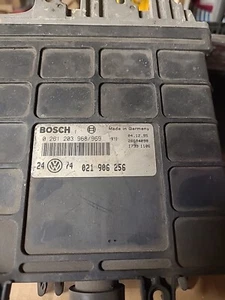Motorsteuergerät Steuergerät VW Golf 3 Passat 35i 2.9 VR6 021906256 AAA ABV - Bild 1 von 4