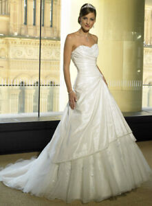  Maggie Sottero New!! Diamond White Wedding Gown Size 12 Taffeta + Lace
