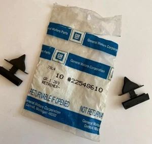 Retenedor inferior genuino GM 22548610 (2) NUEVO DE LOTE ANTIGUO FABRICANTE DE EQUIPOS ORIGINALES envío gratuito a EE. UU. - Imagen 1 de 1