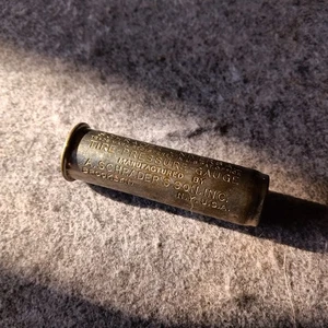 Antiguo medidor de presión de neumáticos universal Schrader 1922 Brooklyn NY con estuche de lona - Imagen 1 de 4