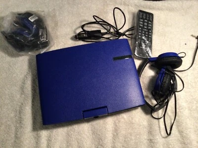 Audiovox DS9849 Portable DVD Player (9") Swivel With Carrying Case and extras - Image 1 of 4