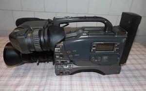 CAMCORDER JVC GY DV500E - LENTE FUJINON S14x7.3B12U - WIEWFINDER VF P115BE - Bild 1 von 11