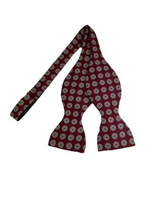 TIE RACK Maroon Medallion Adjustable Self Bow Tie Silk Vintage Made In Germany - Image 1 of 4