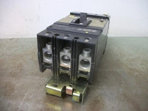 INTERRUTTORE QUADRATO D I-LINE KA KA36150 150AMP 600VOLT 3 POLI GRIGIO - Foto 1 di 4