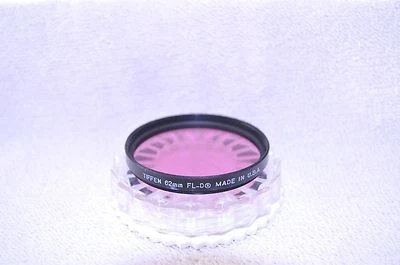 Tiffen 62 mm FL-D Screw-In Filter with Case Made in USA (Q-142) - Image 1 of 2
