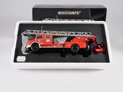 Minichamps 1/43 439 031070 Mercedes Benz Firefighter 1113 Aerial Ladder 1966 - Image 1 of 4