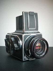 Hasselblad 500 CM + objectif 80mm C T* + 2 Dos A12 - Imagen 1 de 14