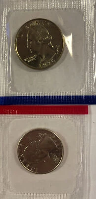 1996 P & D Washington Quarters from Mint Set in Mint Cello - Free Shipping - Image 1 of 2