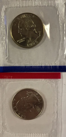 1996 P & D Washington Quarters from Mint Set in Mint Cello - Free Shipping Cover