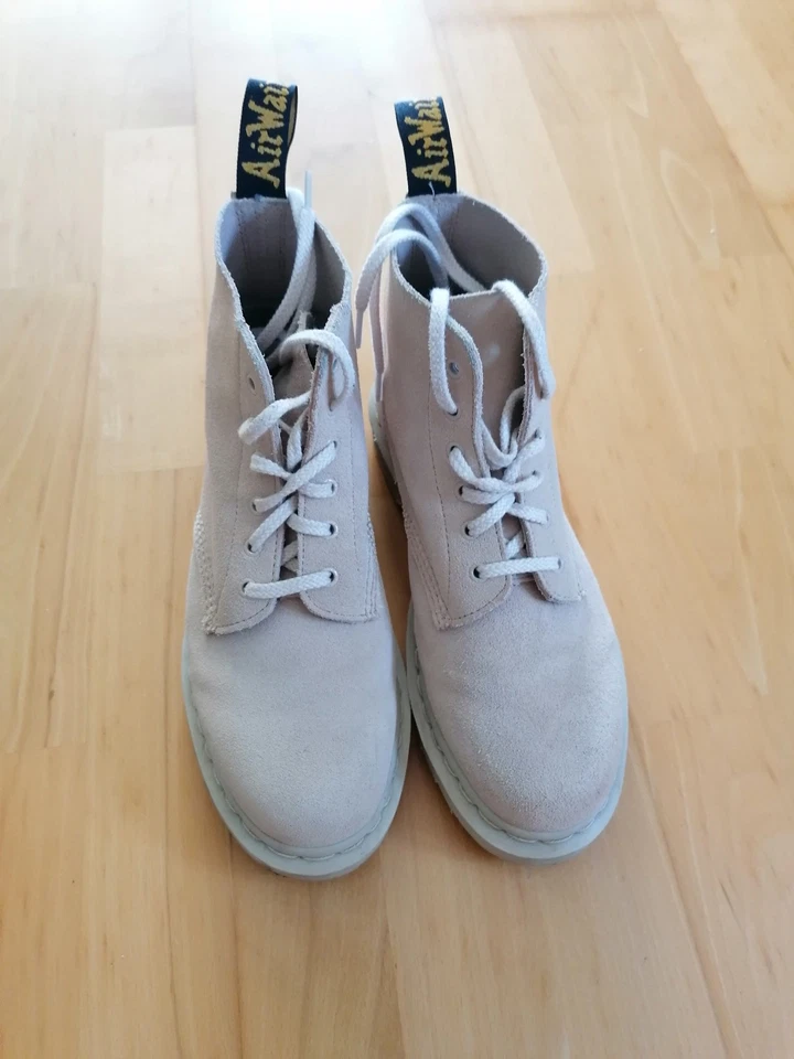 Dr. Martens 101 Mono Wildlederstiefeletten sand - wenig getragen, Gr. 42 - Bild 1 von 1
