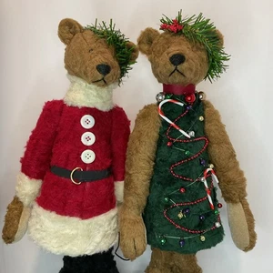 Bearly There Linda Spiegel Signed “Olde Thyme Santa” & “School Christmas Play” - Picture 1 of 13