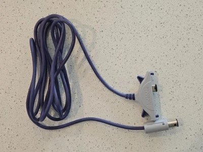 Nintendo OEM Gameboy Advance to Gamecube Link Cable DOL-011 - Image 1 of 4