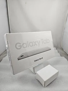 Samsung Galaxy Tab A9 8.7" Display 64GB Silver SM-X110NZSAMEA - Picture 1 of 2