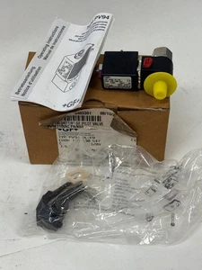 Georg Fischer +GF+ PV94 PL/FB 199.190.546 NPT 1/8-G1/8 24V DC Solenoid Valve - Picture 1 of 7