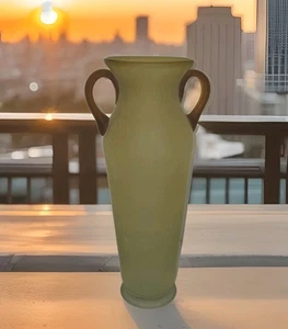 Vintage Kunstglas Vase Topas Bernstein groß mattierte Textur Griffe Urnenstil wie abgebildet - Bild 1 von 18