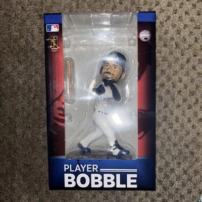 Adrian Gonzalez Los Angeles Dodgers Legends Of The «Diamond» качающаяся голова No40/2017 - Изображение 1 из 4