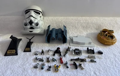 Lote Mixto De Colección Micro Máquinas Star Wars LFL Acción Flota Figuras Vehículos Foto 1 de 4