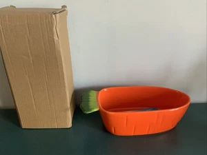 Kaytee Veg-T-Bowl - Zanahoria. PLATO DE COMIDA GRANDE. SEGURO PARA LAVAVAJILLAS.Diseño cerámico.  - Imagen 1 de 5
