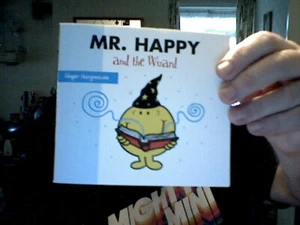 MR HAPPY & THE WIZARD MR MEN PAPERBACK ROGER HARGREAVES BIRTHDAY CHRISTMAS - Picture 1 of 1