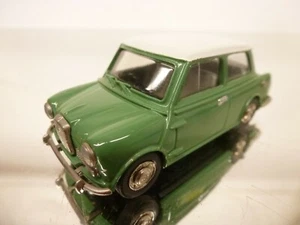 MINI CLASSICS RILEY ELF WOLSELEY HORNET MK1 - GREEN 1:43 - GOOD CONDITION - 112 - Imagen 1 de 8