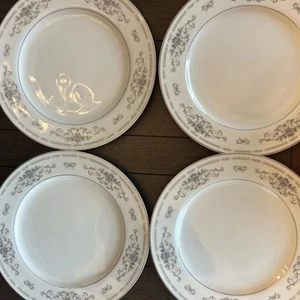DIANE Fine Porcelain China Dinner Plates 10 1/4” Set of 4 - Picture 1 of 6