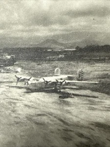 Foto d'epoca militare B-24 liberatore consolidata seconda guerra mondiale anni 40 aereo aereo - Foto 1 di 8